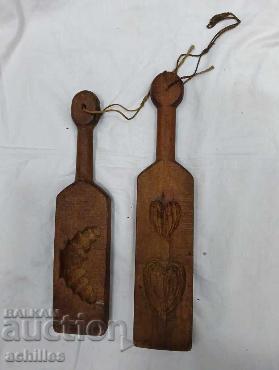 Mnogo stari dŭrveni formi za sladki