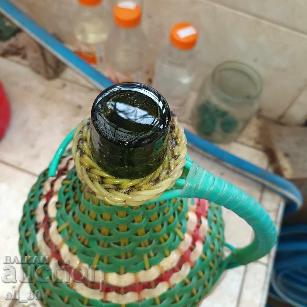 Auction Glass old demijohn 5 liters Auction Glass old demijohn 5 liters