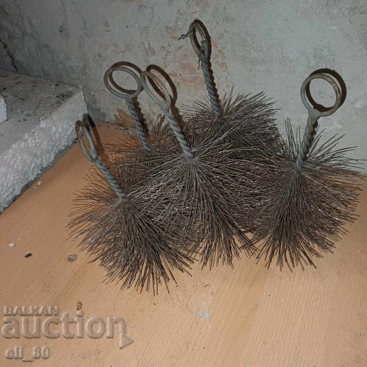 New chimney cleaning brushes. 5 pieces - 5