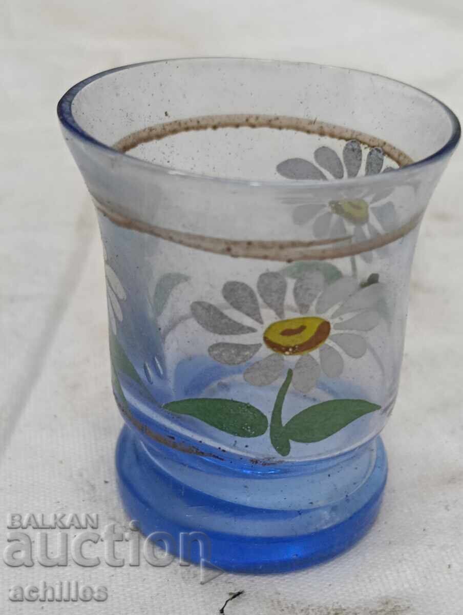 Много красиви чашки с цена € 15.00 | 29.34 лв.