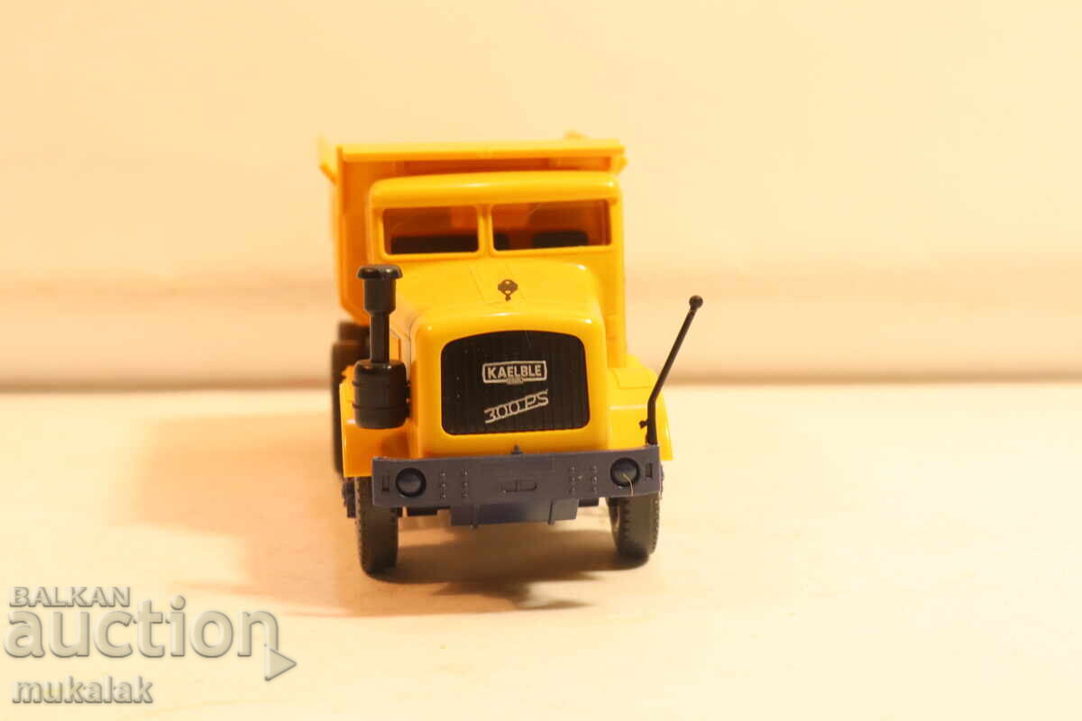 Licitație WIKING H0 1/87 KAELBLE CAMION BASCULANT MODEL