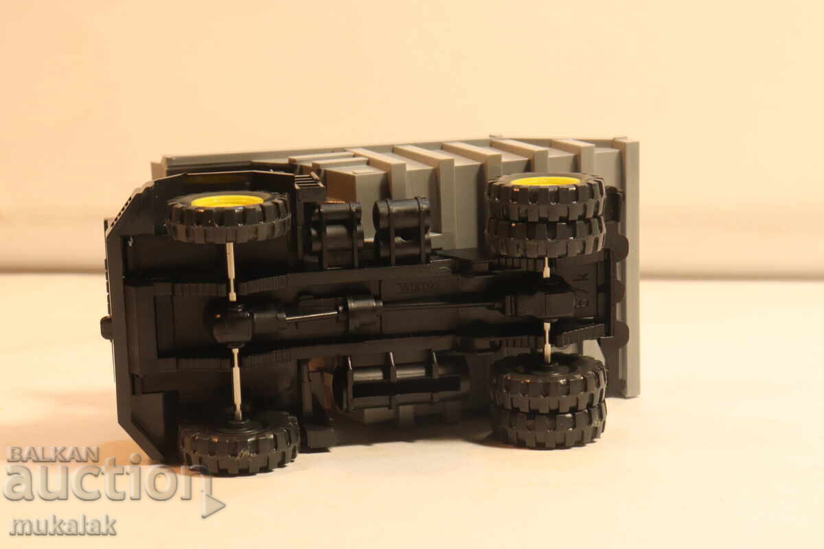 WIKING H0 1/87 KAELBLE CAMION BASCULANT MODEL - 7