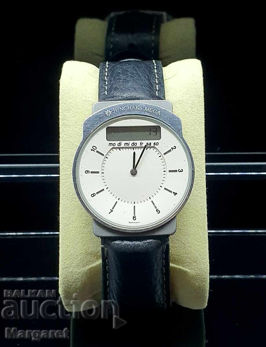 Рядък часовник Junghans mega