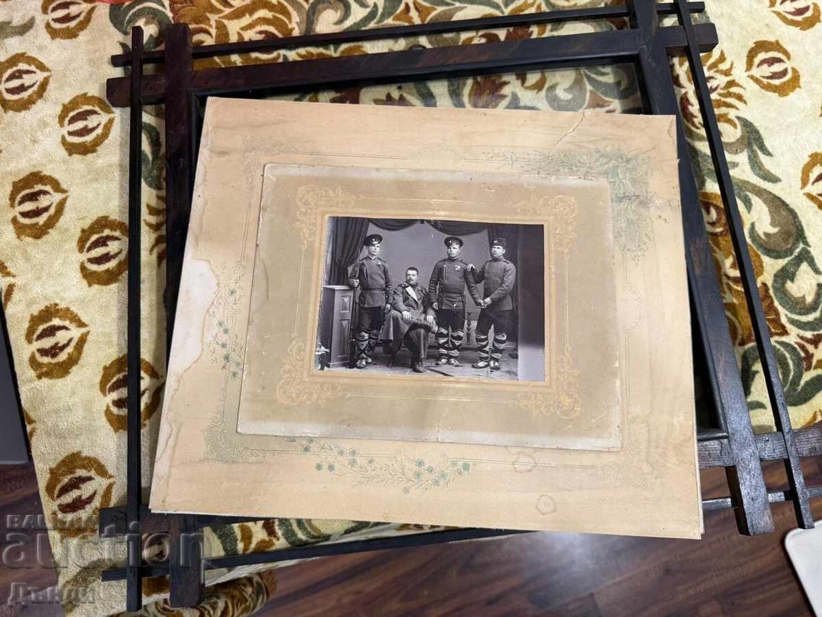 Доставка на Стара снимка в рамка кабинет портрет