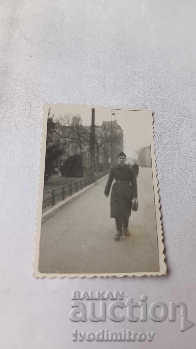 Photo Sofia Soldier on Tsar Liberator Boulevard Photo Sofia Soldier on Tsar Liberator Boulevard