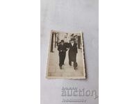 Foto Sofia Doi bărbați la plimbare