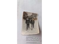 Foto Sofia Doi bărbați la plimbare