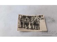 Снимка София Войници на площад Света Неделя