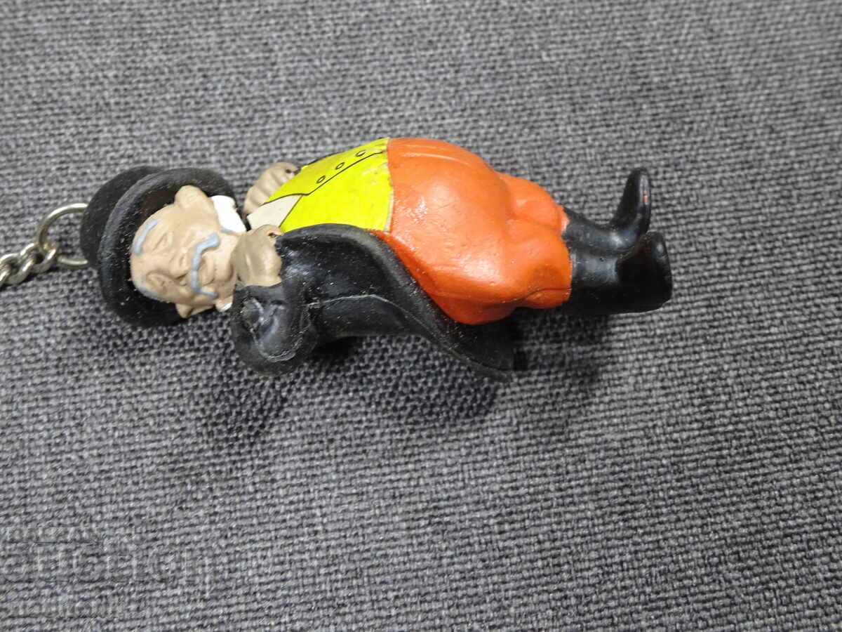 BRELOC VECHI RETRO FIGURINĂ DE CAUCIUC BĂRBAT CU JOBEN cu preț € 5.00 | 9.78 BGN