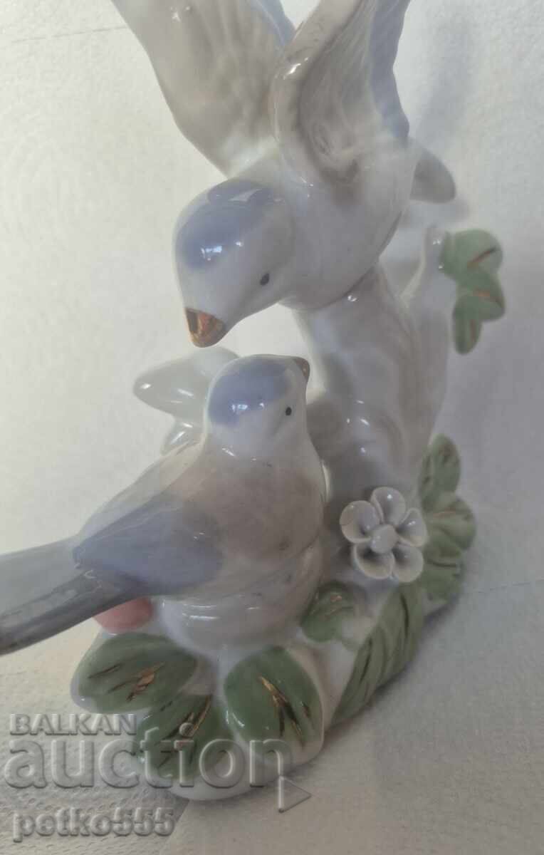 Доставка на ПОРЦЕЛАНОВА ФИГУРА Доставка на ПОРЦЕЛАНОВА ФИГУРА