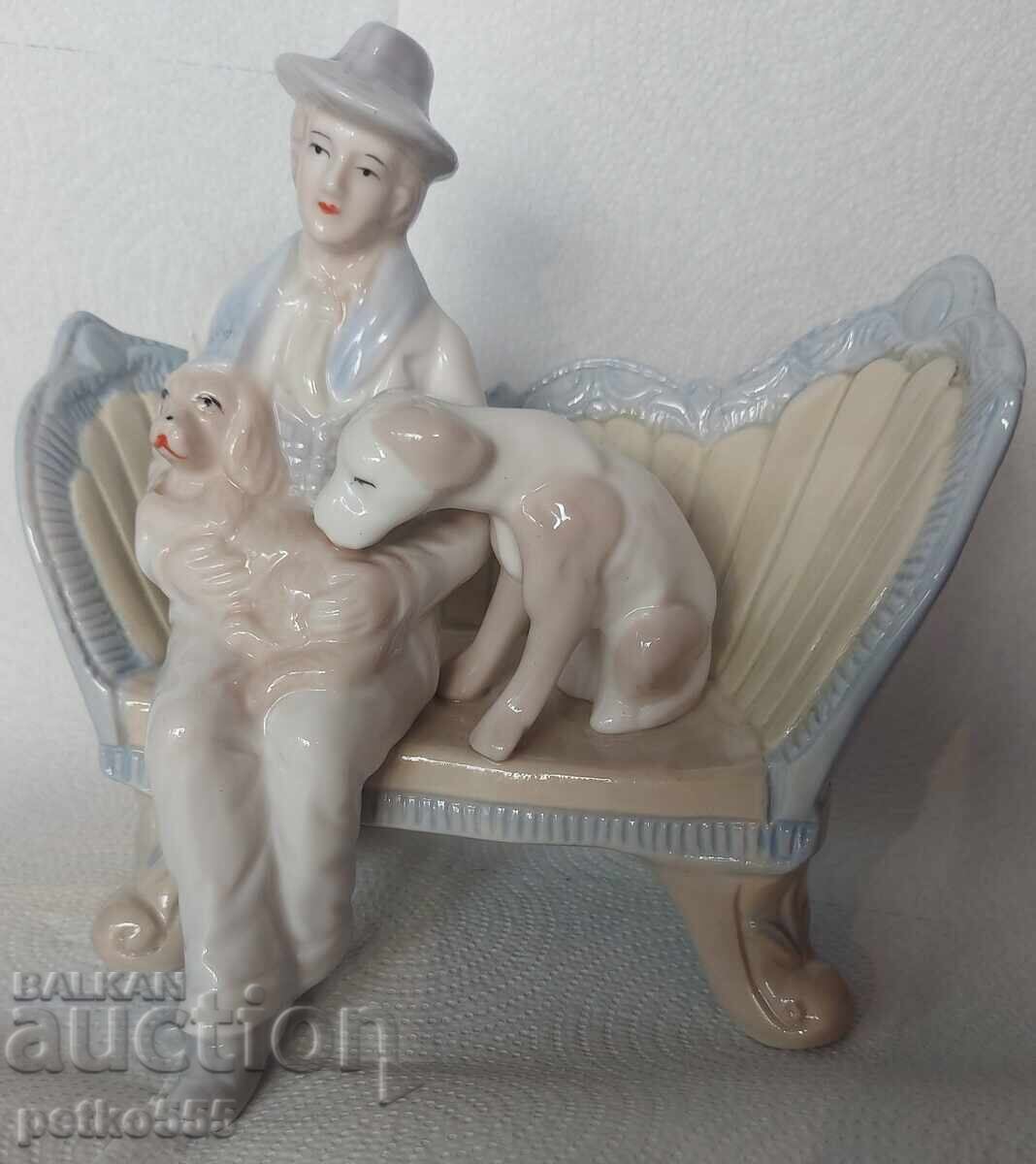 ПОРЦЕЛАНОВА ФИГУРА Б.З.Ц от 0.01 €