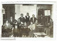 1957 SMALL OLD PHOTO SEAMSTRESSES SEWING SUITS FOR USSR J482