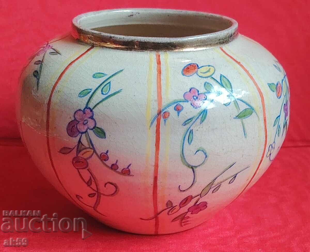 Стара ваза - керамика. с цена € 105.00 | 205.36 лв. Стара ваза - керамика. с цена € 105.00 | 205.36 лв.