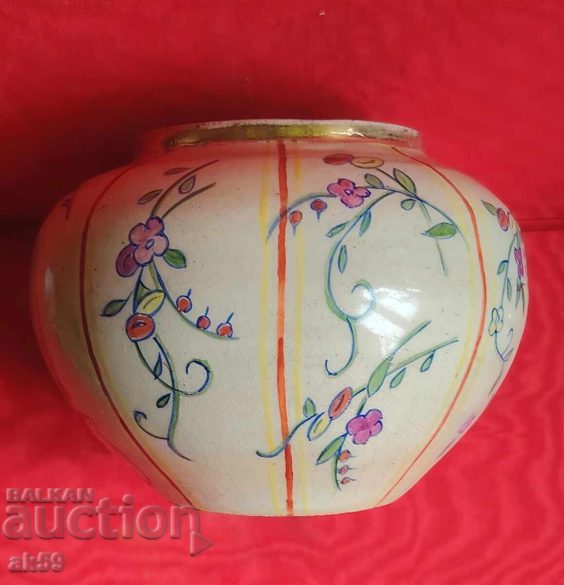 Delivery of Old vase - ceramic
