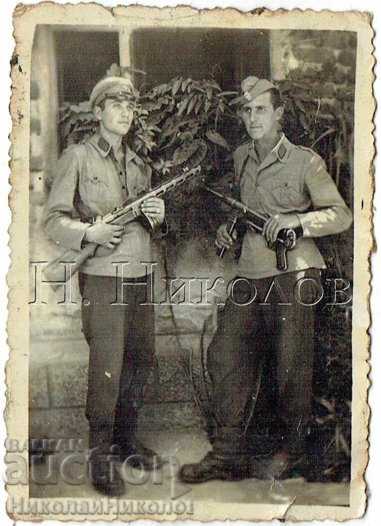 1949 MICĂ POZĂ VECHE GRĂNICERI ȘMAIZER + ȘPAGHIN J488