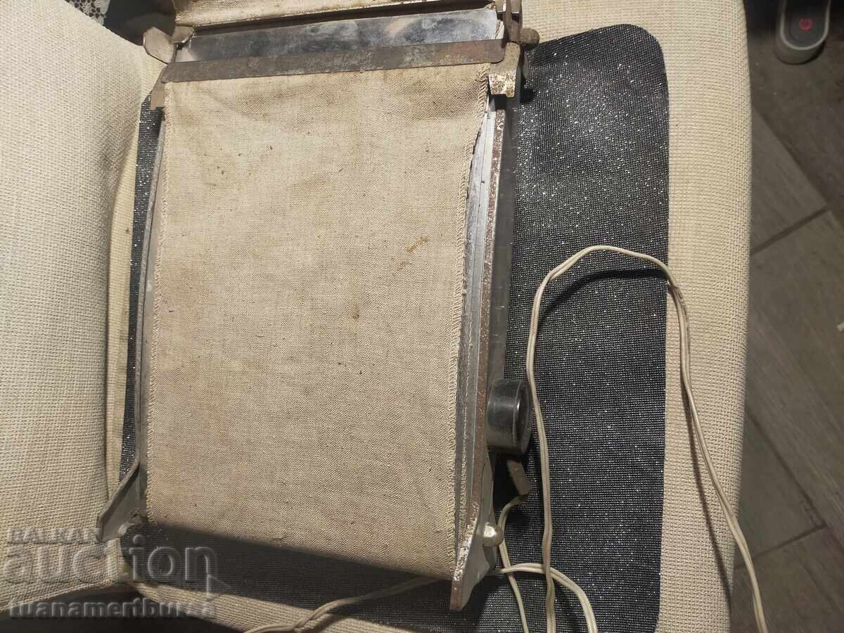 Electric photo dryer