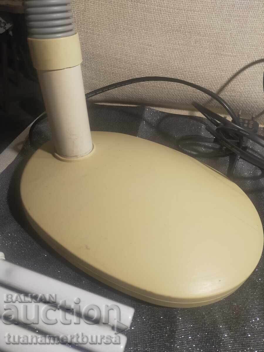 Livrarea Lampă de masă retro mare