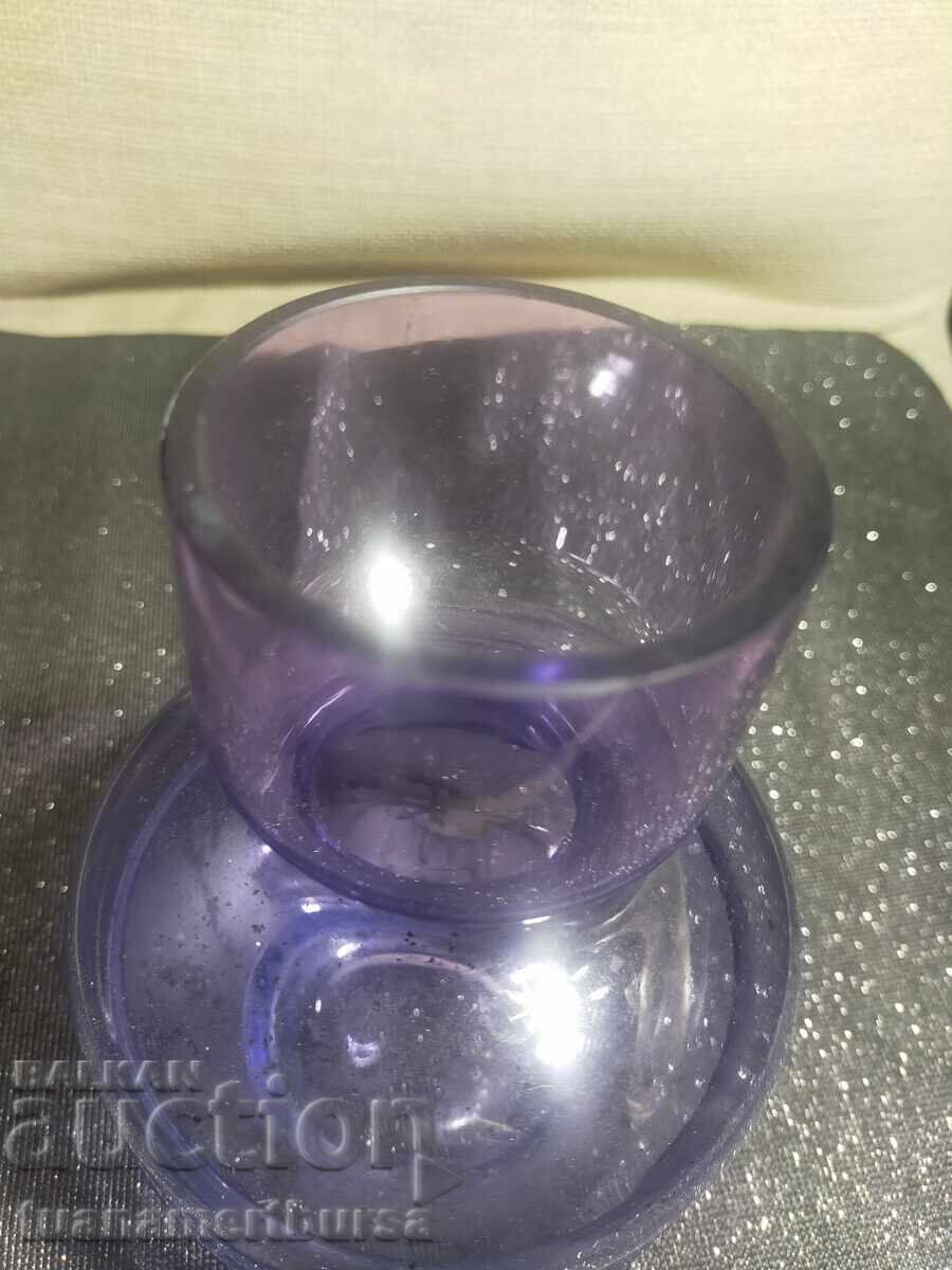 Delivery of purple glass vase