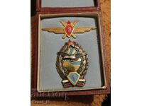 Insignă de ofițer perfectă, cu cutia originală!