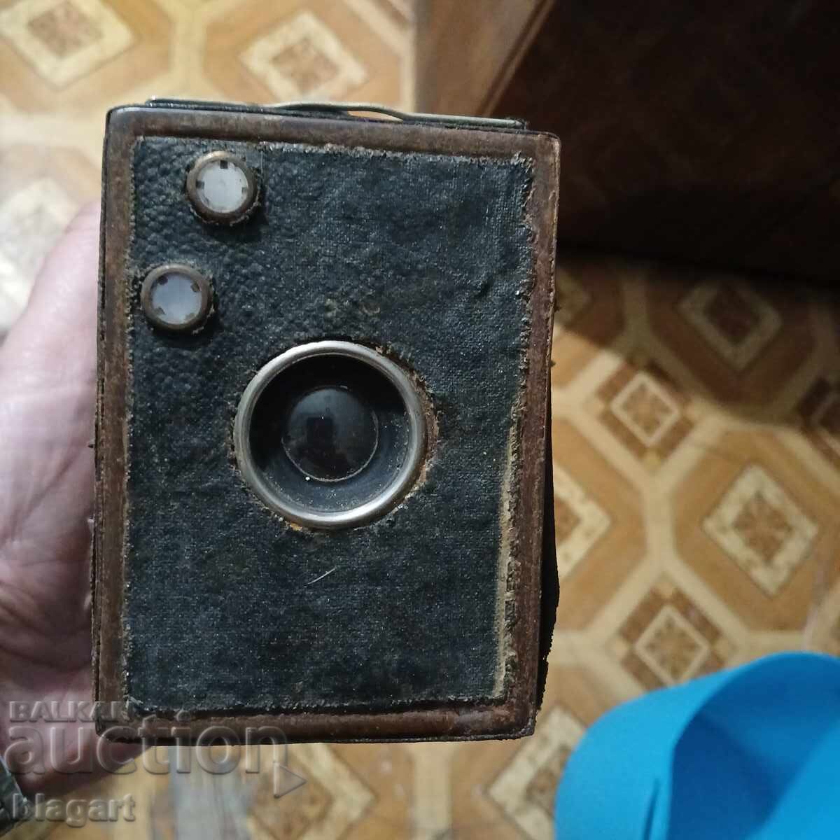 Aparat foto retro tip box