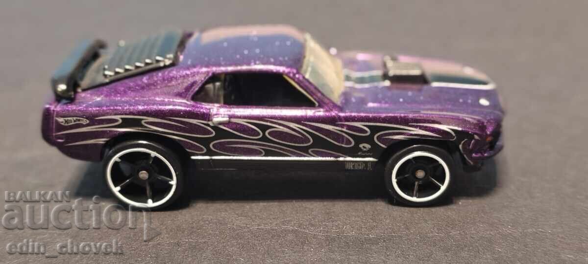 Livrarea HotWheels 1997 Mustang Mach Malaysia