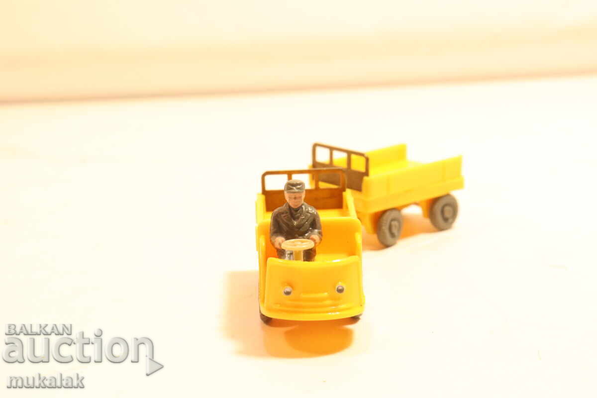 Licitație WIKING H0 1/87 MULTICAR?? MAȘINUȚĂ CAMION MODEL