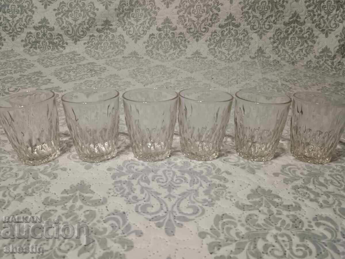 6 buc. pahare „Diamant” – Vintage Soc clasic – NOI 6 buc. pahare „Diamant” – Vintage Soc clasic – NOI