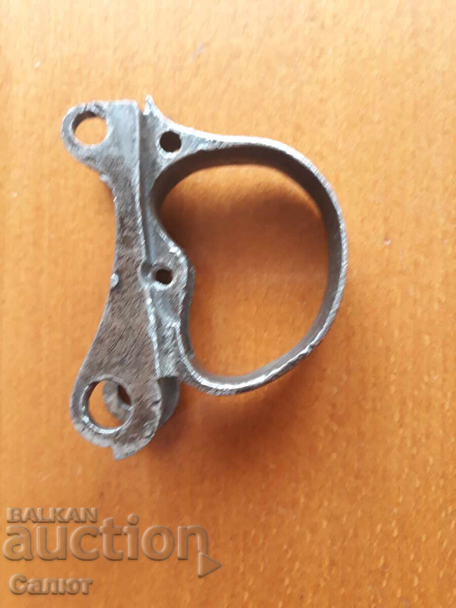 Δημοπρασία Για τη Μαρτίνκα Δημοπρασία Για τη Μαρτίνκα