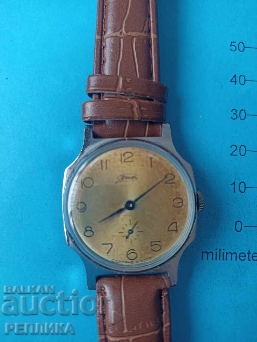 Ceas rusesc de colecție vechi Pobeda - 7