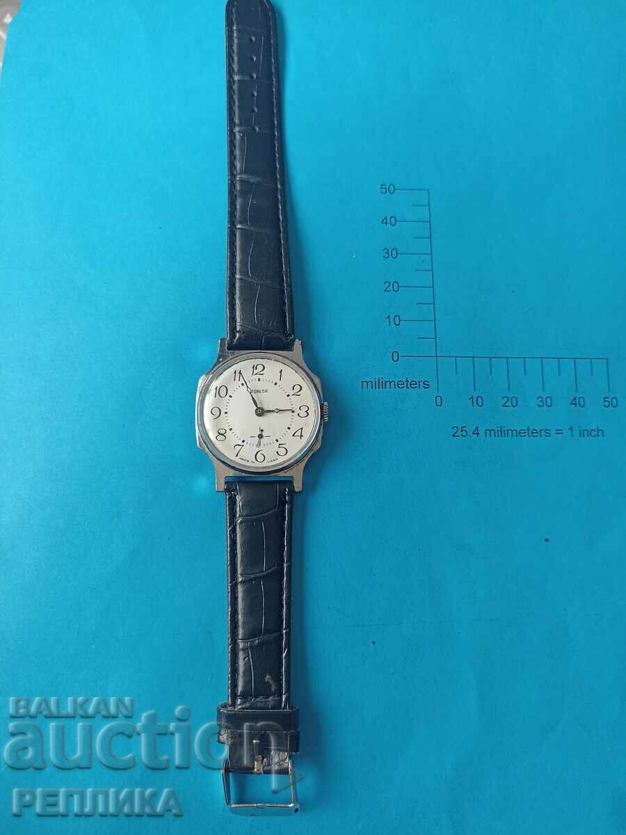 Ceas rusesc de colecție vechi Pobeda cu preț € 16.00 | 31.29 BGN