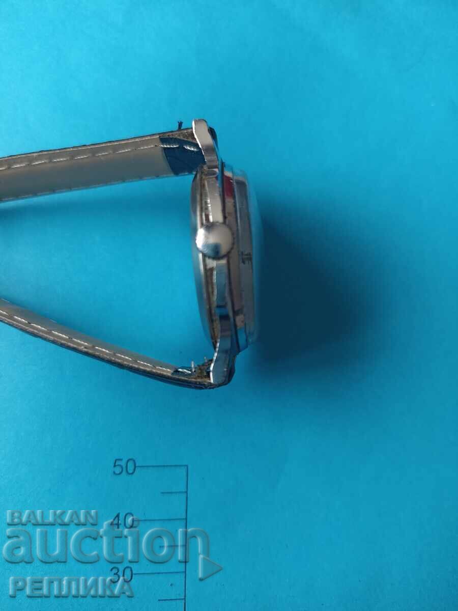 Ceas rusesc de colecție vechi Pobeda - 5