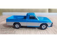 CORGI BRITAIN metal toy car for collectors