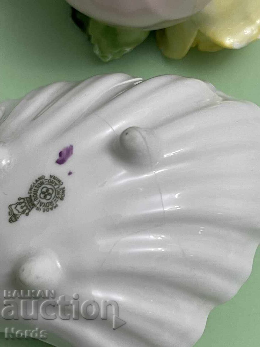 Lot flori din porțelan - 6 Lot flori din porțelan - 6