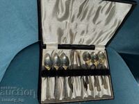 Silver-plated spoon set with tongs in original box