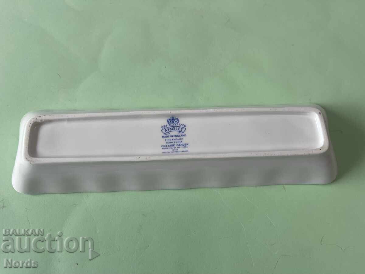 Доставка на Aynsley красива чинийка