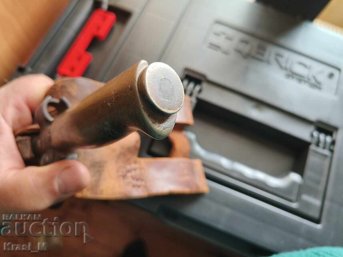 Baionetă strălucitoare pentru "Lebel" cu cârlig, completă cu port-baionetă original - 9