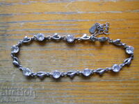 Lanț vechi argintat cu pietre
