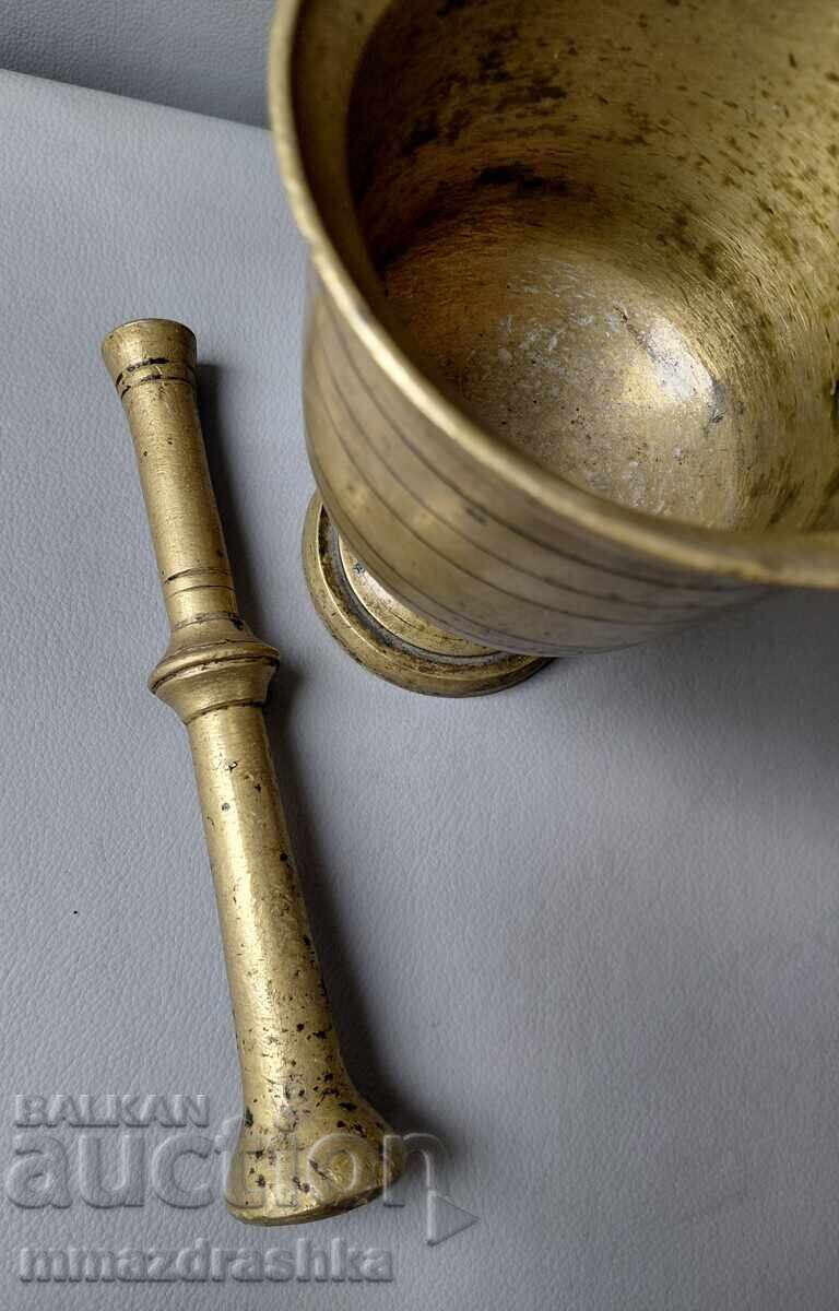 Χάλκινο κονίαμα με τιμή € 1.61 | 3.15 BGN Χάλκινο κονίαμα με τιμή € 1.61 | 3.15 BGN