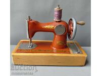 Children's sewing machine from Sotsa