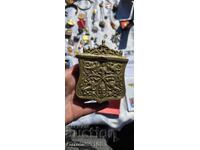 Месингова паласка от 19-ти век употребявана в добро състояни