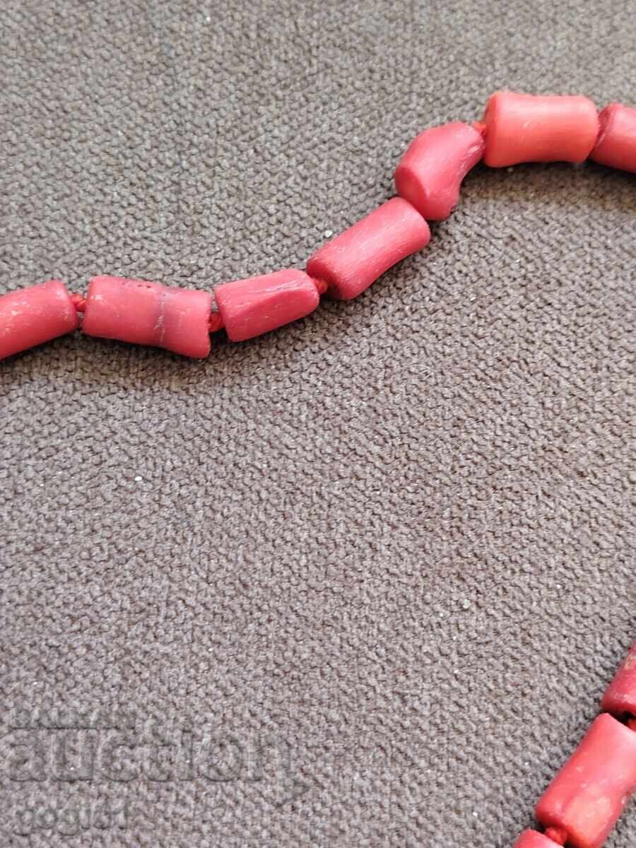 Auction  Men's coral necklace about 62-63cm