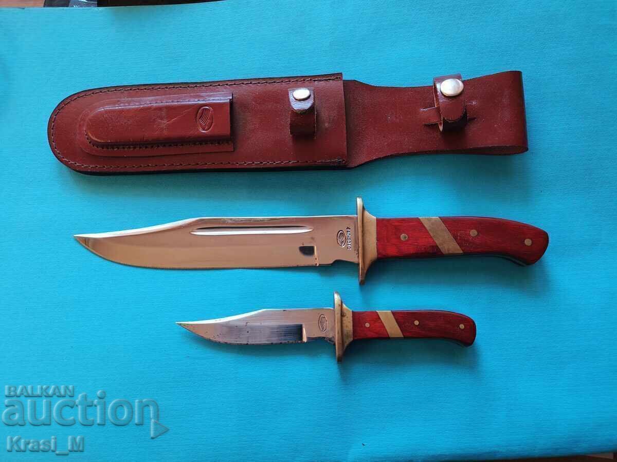 Auction  PRADEL hunting knife set
