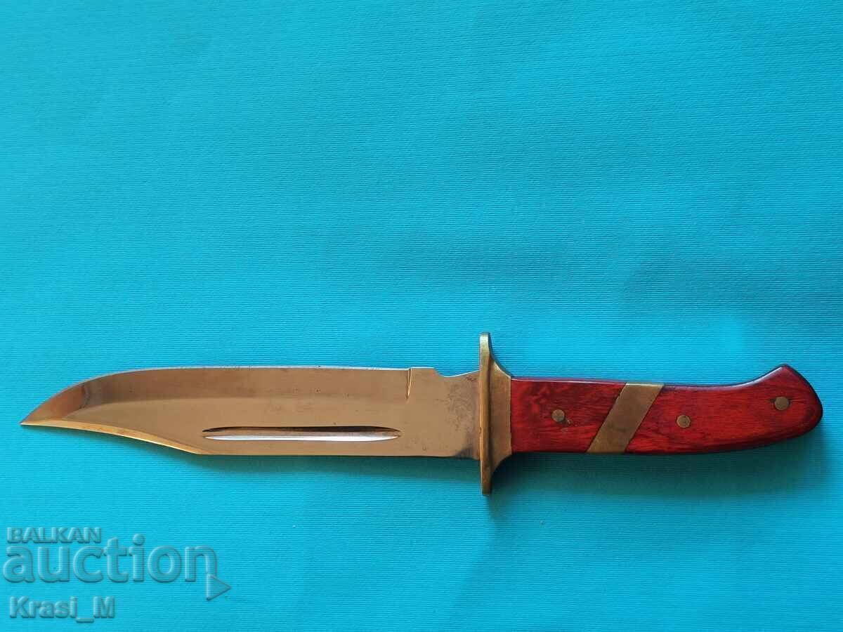 Delivery of PRADEL hunting knife set