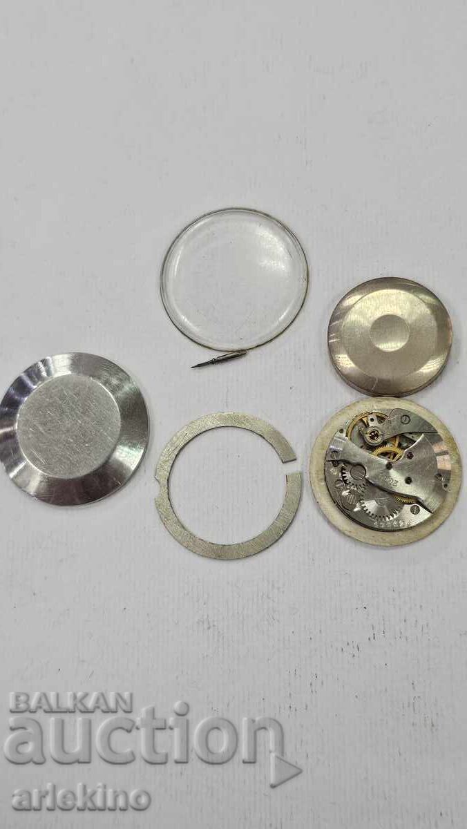 Livrarea Mecanism pentru ceas sovietic Zaria cu întoarcere manuală