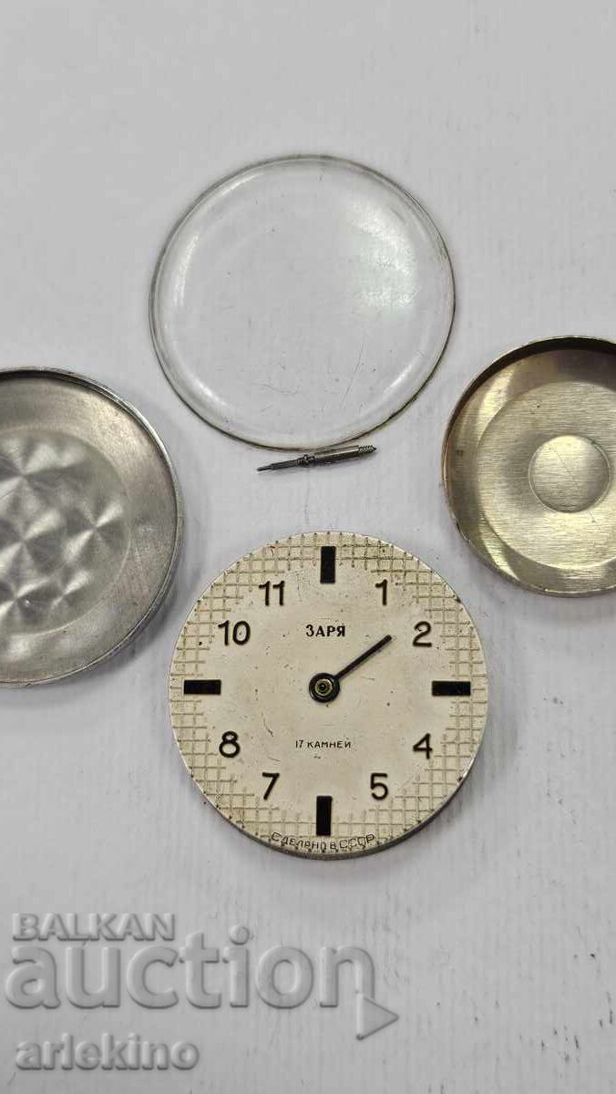 Mecanism pentru ceas sovietic Zaria cu întoarcere manuală
