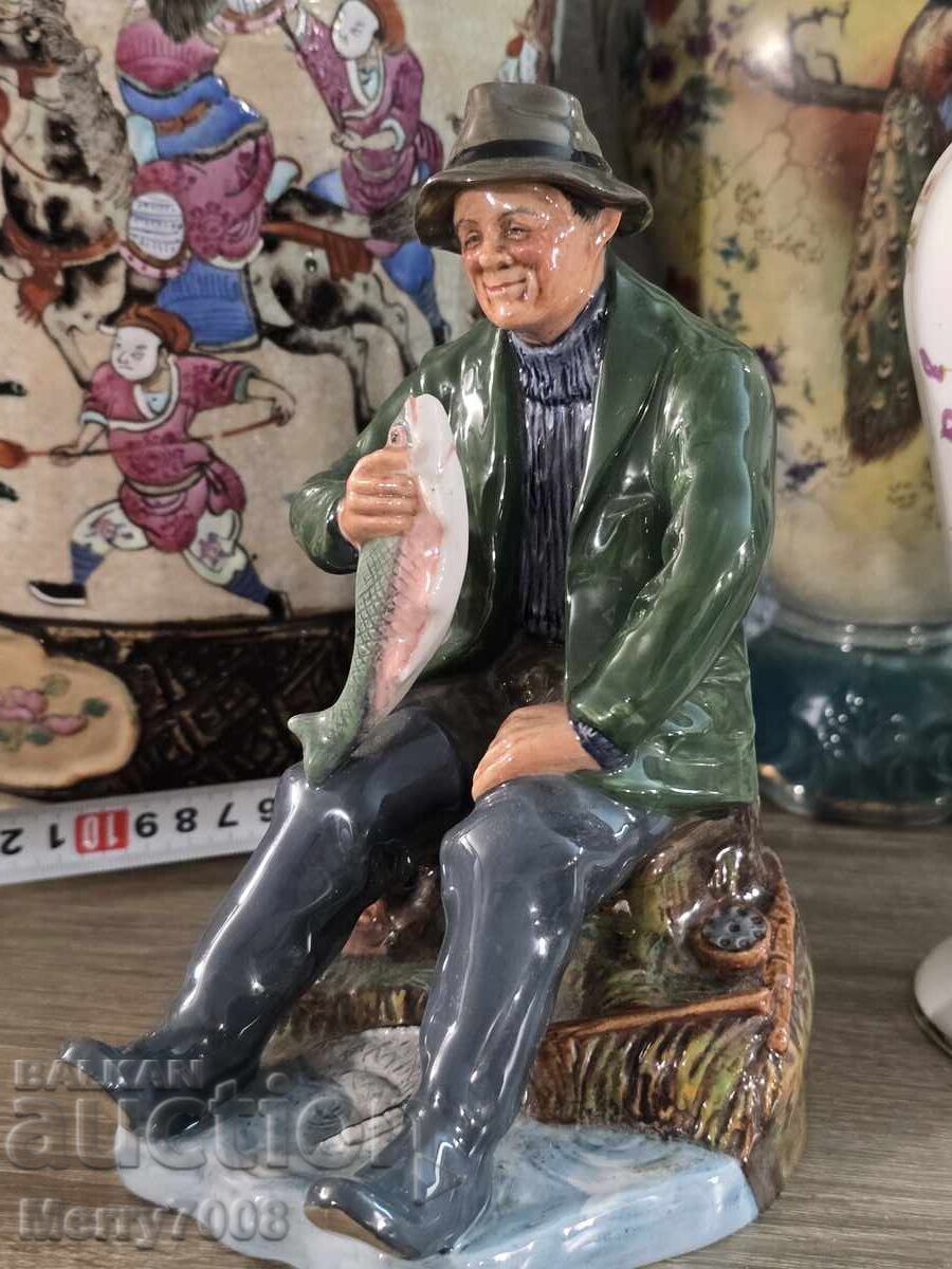 Royal Doulton, μοντέλο "A Good Catch" (H.N. 2258)