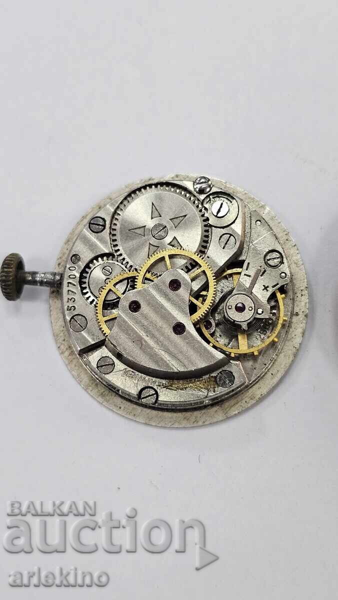 Παράδοση Μηχανισμός για χειροκίνητο σοβιετικό ρολόι ZIM Παράδοση Μηχανισμός για χειροκίνητο σοβιετικό ρολόι ZIM