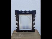 Красива дървена рамка със стъкло за картина!!!