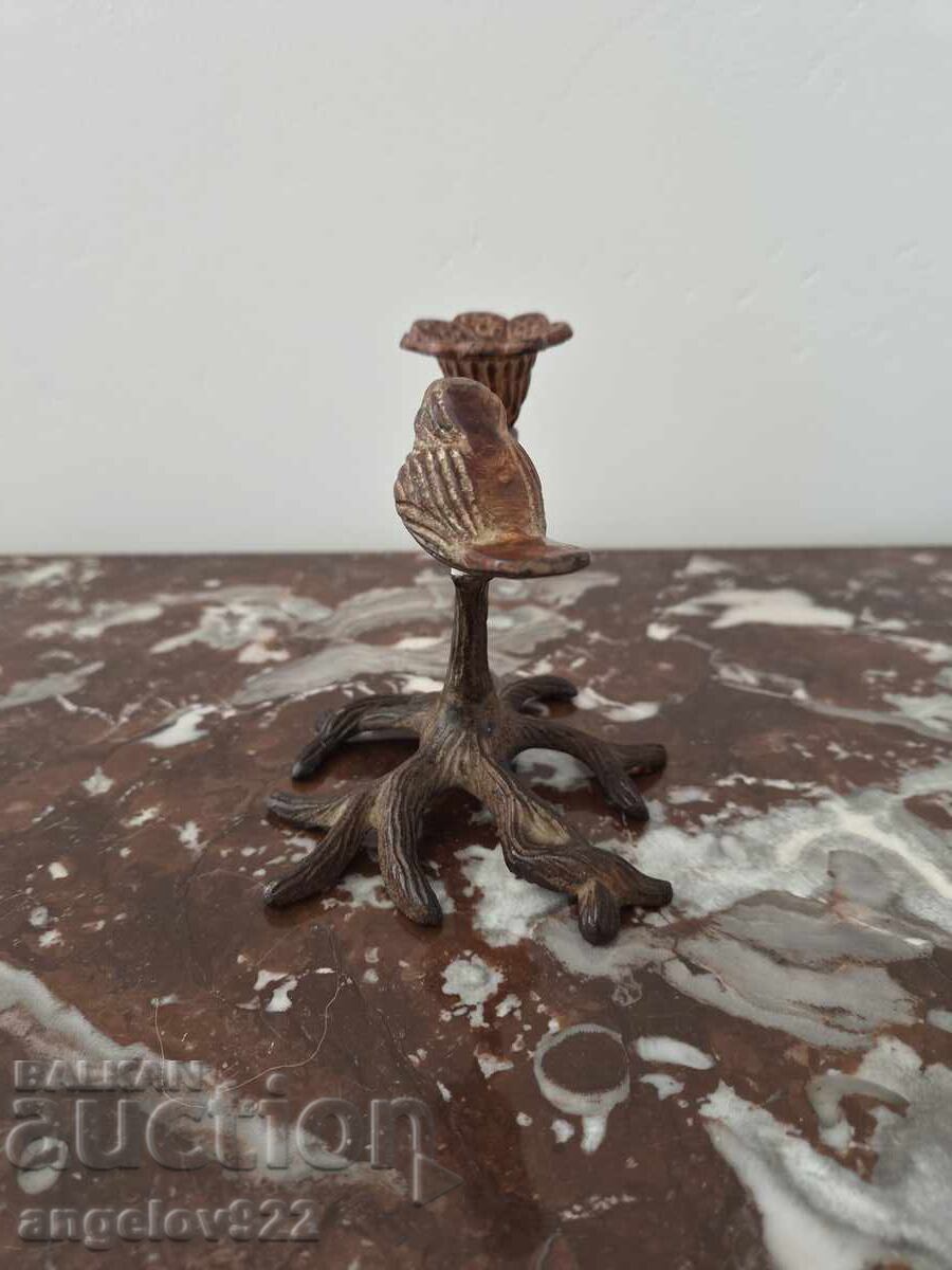 Licitație Frumos sfeșnic masiv din bronz!!!