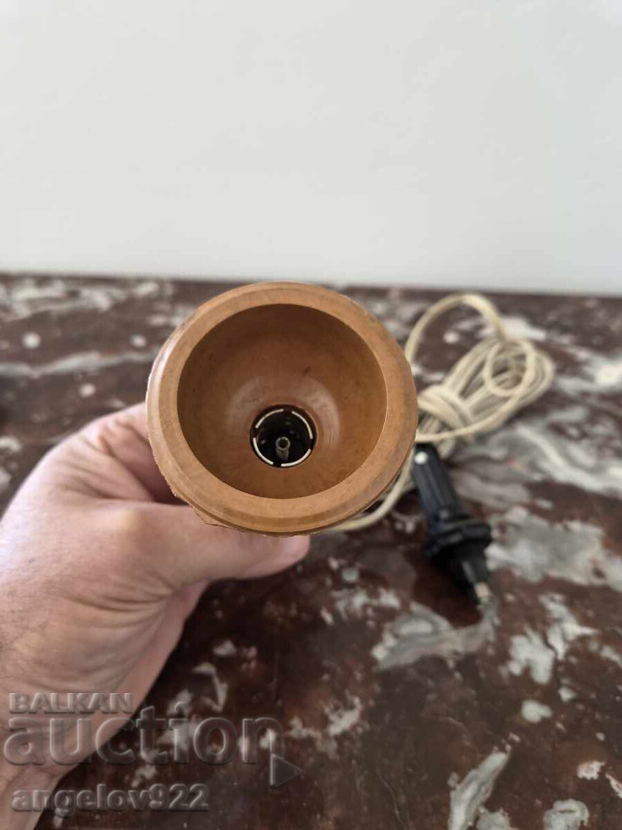 Lampă mobilă vintage!!! cu preț € 0.20 | 0.39 BGN